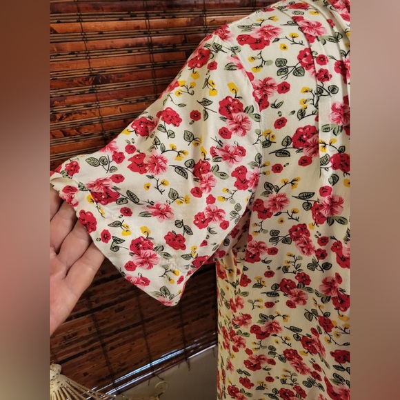 Bundle of Two Floral Print Women's Lounge Gowns - Picture 4 of 9